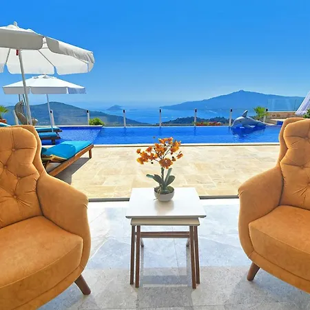Sleeps 6 Pool Air Con Wifi *