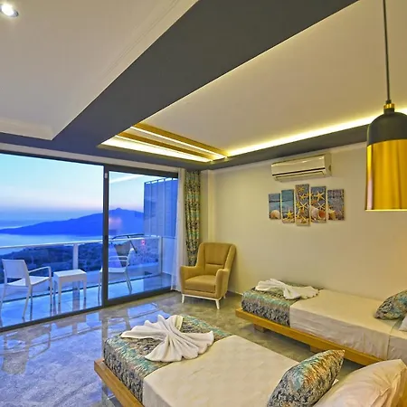 Villa Sleeps 6 Pool Air Con Wifi Kalkan